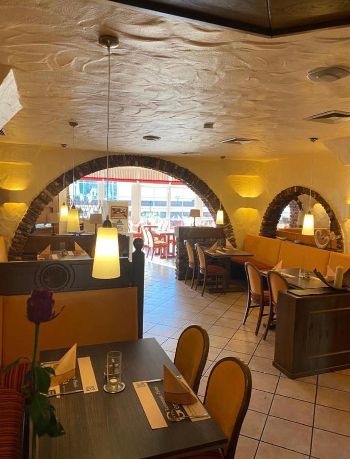 Hotel Restaurant Germania Neuwied Esterno foto